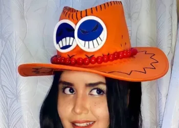 One Piece - Belo cosplay feminino do Portgas D. Ace - Fiorin capa 02