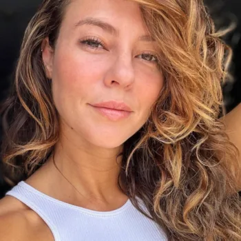 Paolla Oliveira Foto capa 001