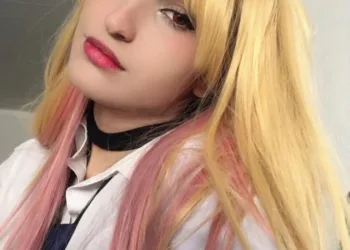 Belo cosplay da Marin Kitagawa, de My Dress Up Darling, da fayu.wav - capa 02