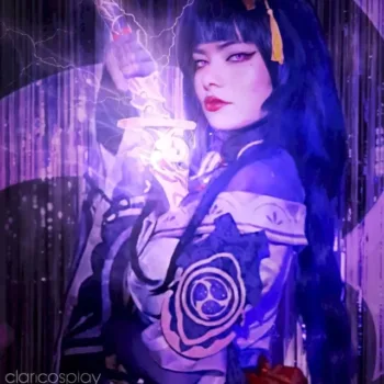 Cosplay Shogun Raiden - Genshin Impact - Clara capa story