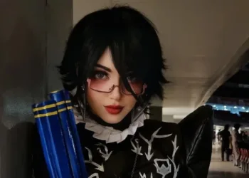 Cosplay incrível da Bayonetta, da Alice Dias - capa 03