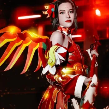 Mercy Zhuque neste cosplay incrível de Overwatch 2, com vestido Mercy Zhuque cosplay capa 02 - Overwatch 2