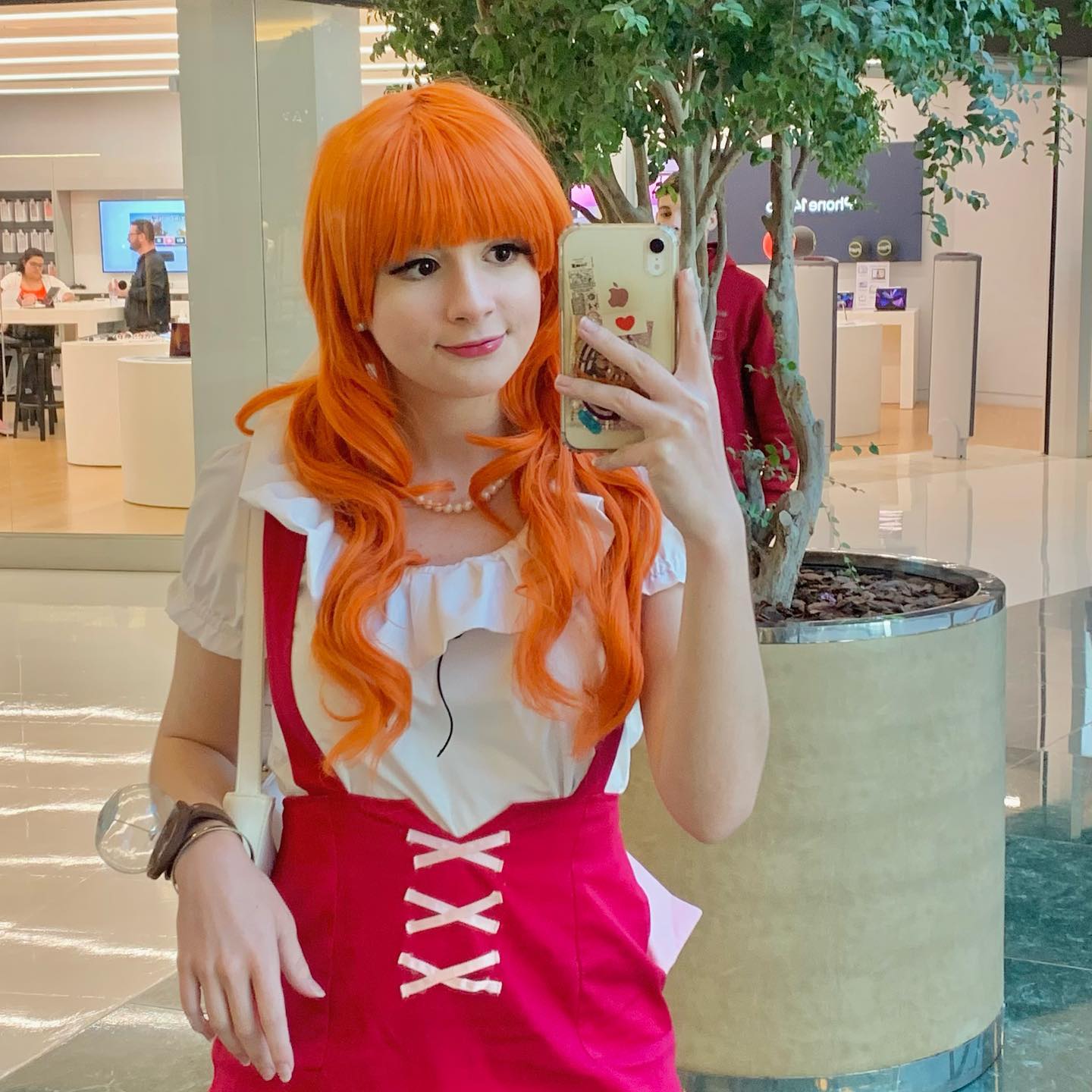 One Piece: Cosplay brasileiro de Nami é nostalgia no coração