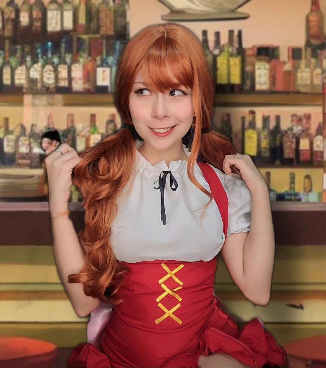 One Piece: Belo cosplay da Nami, com o vestido do arco Zou