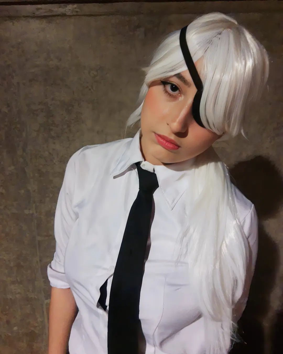 Belo cosplay da Quanxi, de Chainsaw Man, por nixie cos - 01