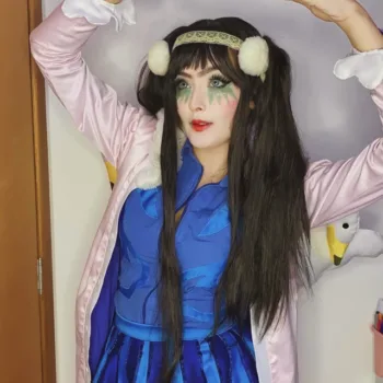 One Piece: Bon-Clay ganha belo cosplay feminino com vestido Belo cosplay do Bon-Clay, de One Piece, com vestido, da Capitã Mizu - capa 02