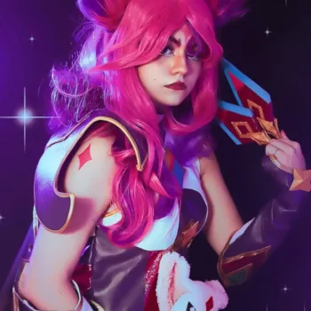 Xayah Star Guardian neste belo cosplay de League of Legends, da Isa Coelha - capa 02