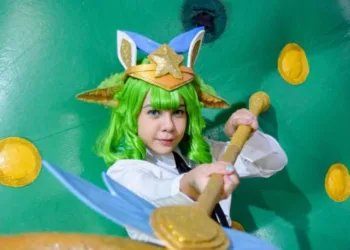 Belo cosplay da Lulu Star Guardian Colegial, de League of Legends - Sage capa 02