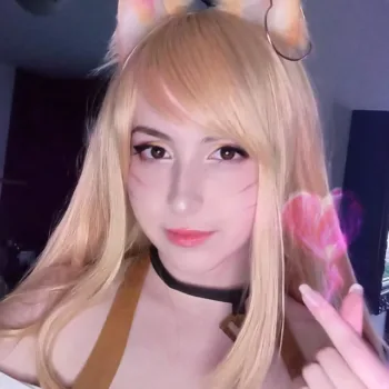 Belo cosplay da Ahri KDA, de League of LEgends, da Vicky capa 02