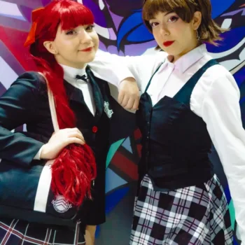 Persona 5 - Belos cosplays da Makoto Niijima e da Kasumi Yoshizawa Persona 5 - Belos cosplays da Makoto Niijima e da Kasumi Yoshizawa - capa 02