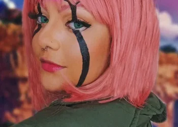 Sakua Haruno Cosplay - Naruto - Akamee capa 03