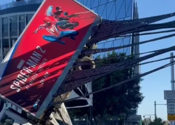 Spider-Man 2 Propaganda na Australia capa