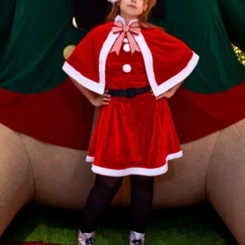 Belo cosplay natalino da Asuka, de Neon Genesis Evangelion - Zayrafando capa 02