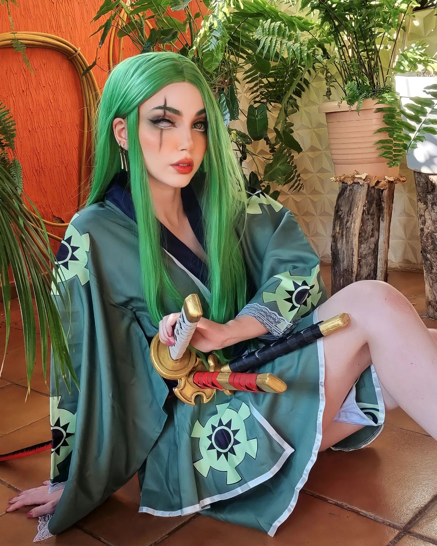 Beautiful Vivi Nefertari Cosplay, from One Piece