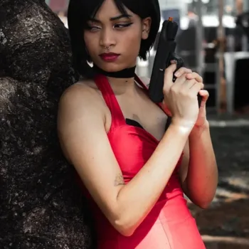 Belo cosplay da Ada Wong, de Resident Evil 4, da Marina Dakini Belo cosplay da Ada Wong, de Resident Evil 4, da Marina Dakini - capa 03