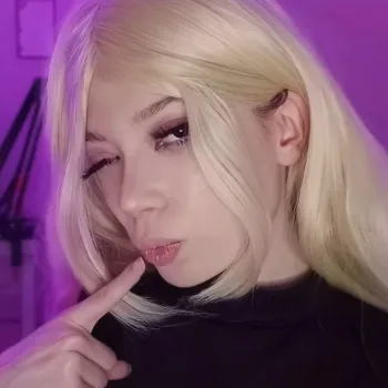 Belo cosplay da Yuki Tsukumo, de Jujutsu Kaisen, da stig.cos capa stories