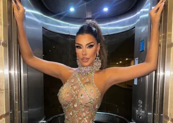 Ex-BBB Ivy Moraes usa belo look com vestido no ensaio da Barroca Zona Sul - capa