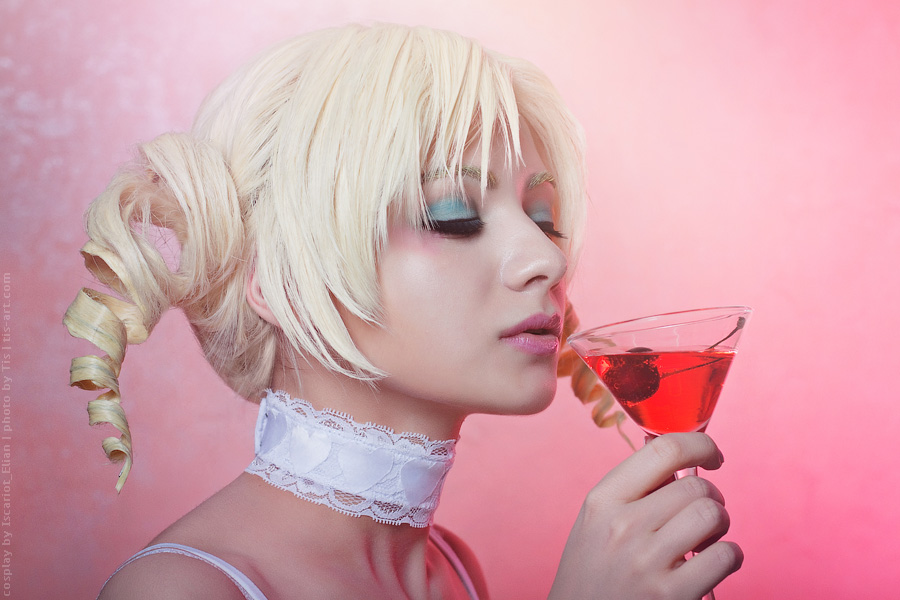 Catherine - Cosplay - Drink with me by iscariotelian