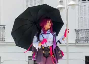 Belo cosplay da Kafka, de Honkai Star Rail, da Cat Belo cosplay da Kafka, de Honkai Star Rail, da Cat - capa 01