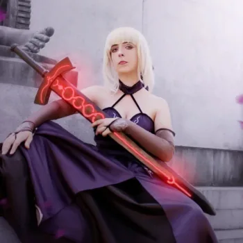 Belo cosplay da Saber Alter, de Fate, da Jess Belo cosplay da Saber Alter, de Fate, da Jess - capa 01