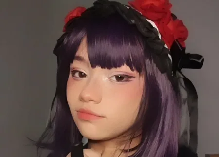 Belo cosplay da Shizuku Kuroe, de Sono Bisque Doll, da Kaysa - capa 01