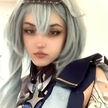 Eula Cosplay - Genshin Impact - Star capa 01