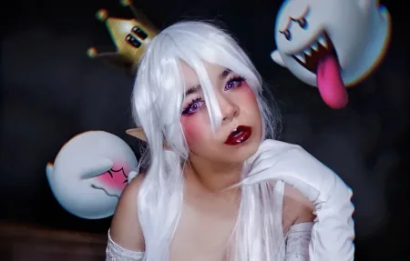 Veja o belo cosplay da Princesa Booette, da Xuxulia - Super Mario Bros - capa 01
