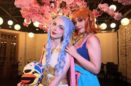 Vivi Nefertari e Nami nestes belos cosplays de One Piece - capa