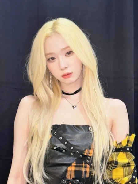 Winter, from Aespa - Recent Photo cover - Capa