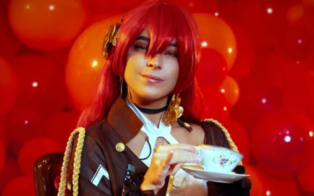 Nova foto do belíssimo cosplay da Himeko, de Honkai Star Rail, da Fersunny - capa