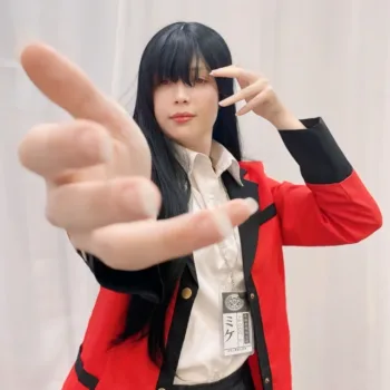 Yumeko Jabami, de Kakegurui, neste belo cosplay da Virginia - capa