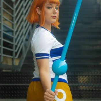 Belo cosplay da Nami clássica, de One Piece, da Roberta - capa