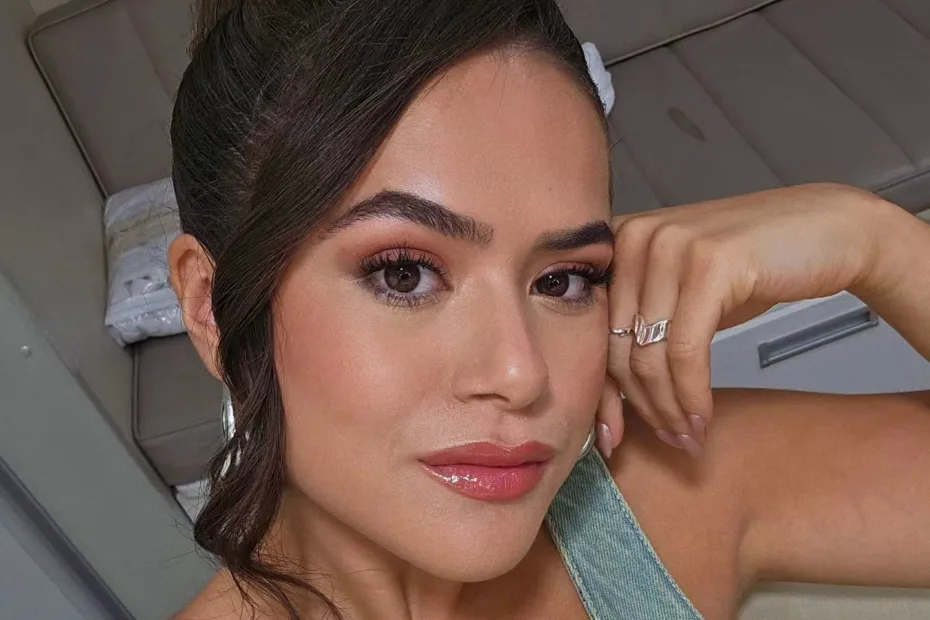 Maisa Silva - Look e foto recente capa