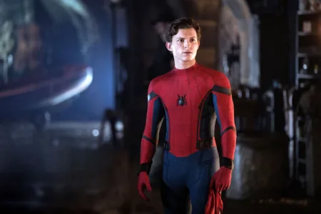 Tom Holland no filme do Homem-Aranha