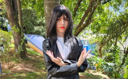 Belo cosplay da Nico Robin, de One Piece da Titia Maiii capa