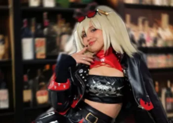 Burnice Cosplay - ZZZ - Sony capa 02