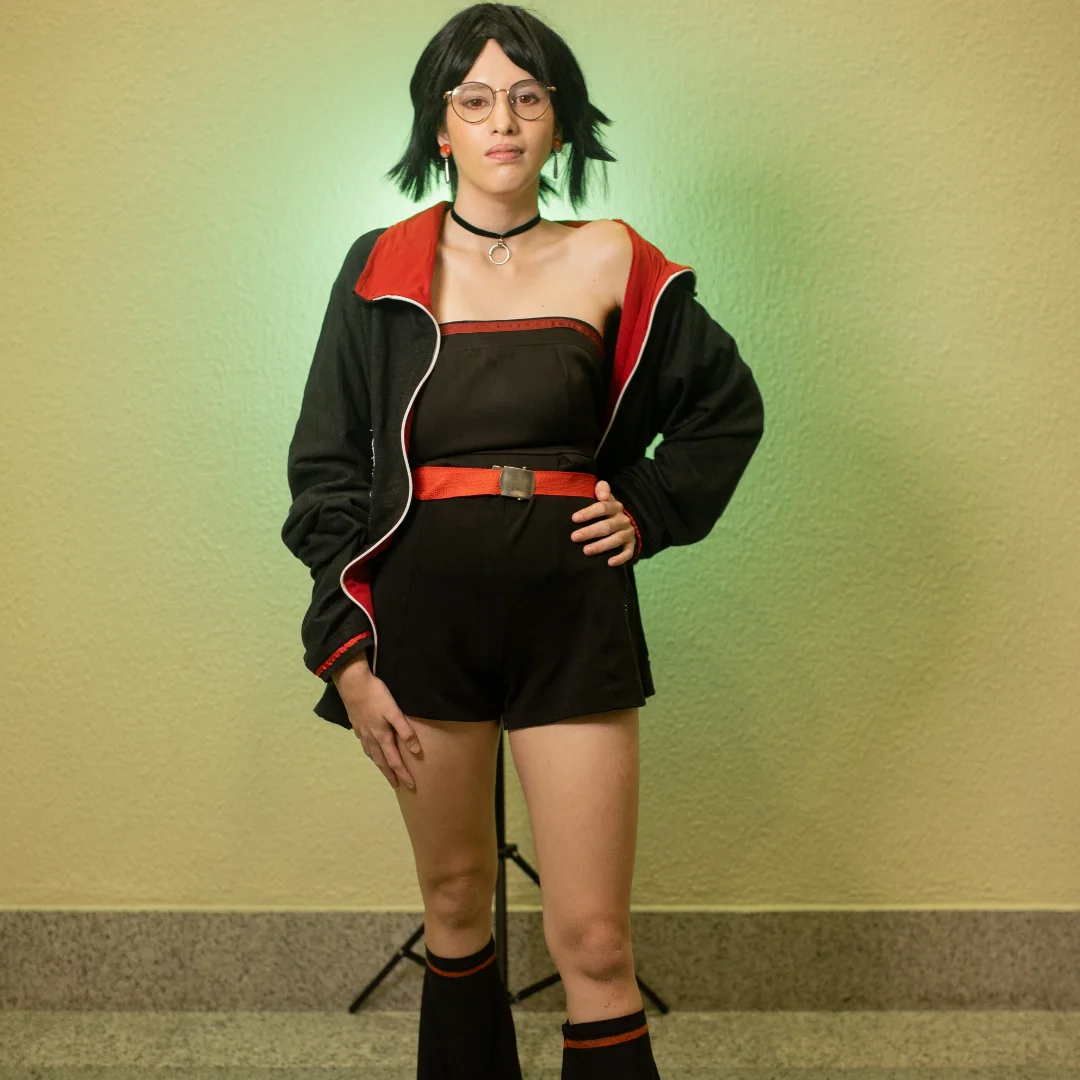 Sarada Uchiha, de Naruto - Cosplay da Iris - 002