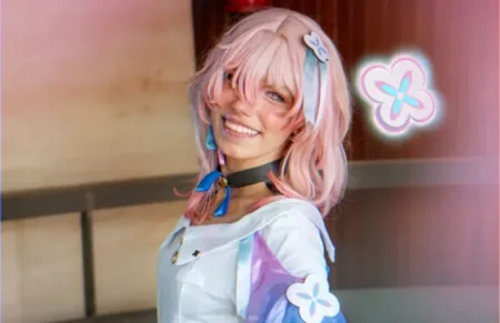 Belo cosplay da 7 de Março, de Honkai Star Rail, da Linnah - capa