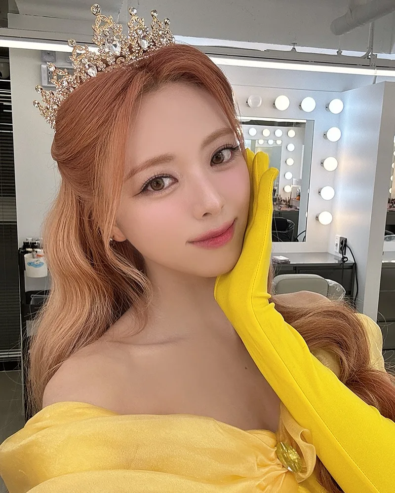 Princesa Yuna - ITZY - Foto 006