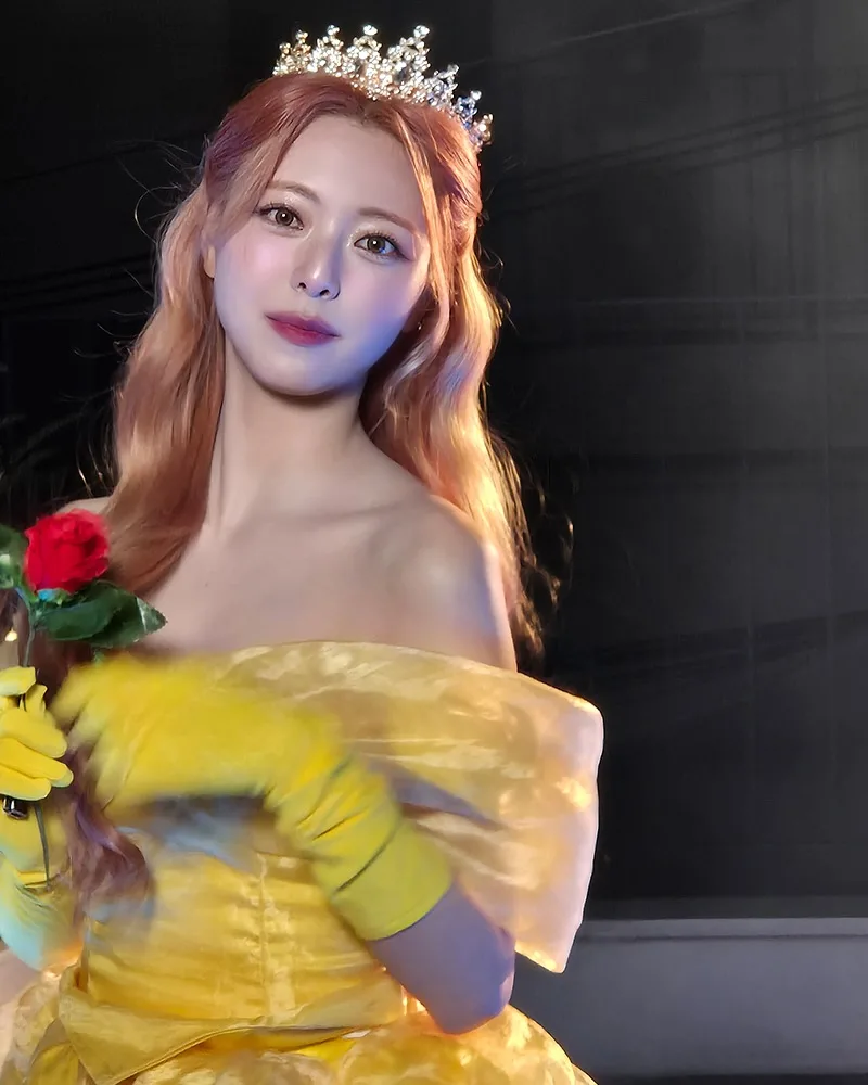 Princesa Yuna - ITZY - Foto 008