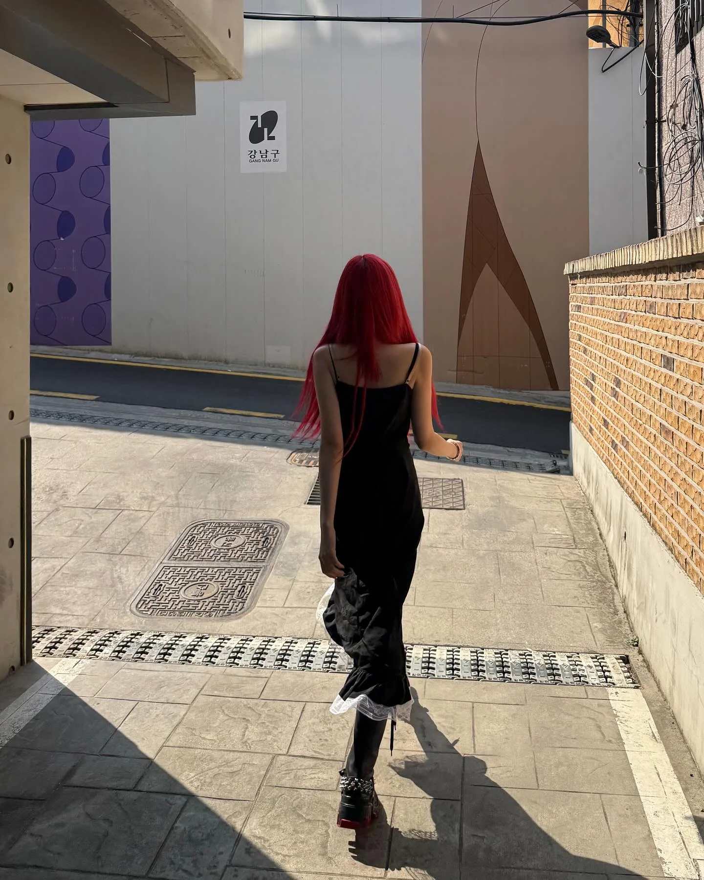 Giselle, da Aespa, com belo vestido - Março 2025 - 005