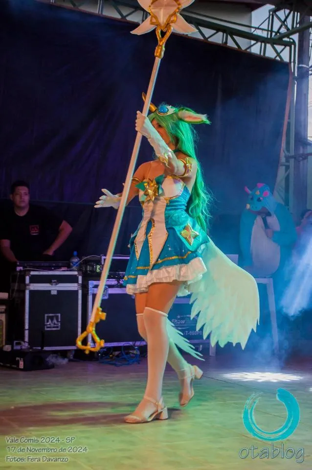 Soraka Star Guardian Cosplay - League of Legends - Ladyfox galaxias 05