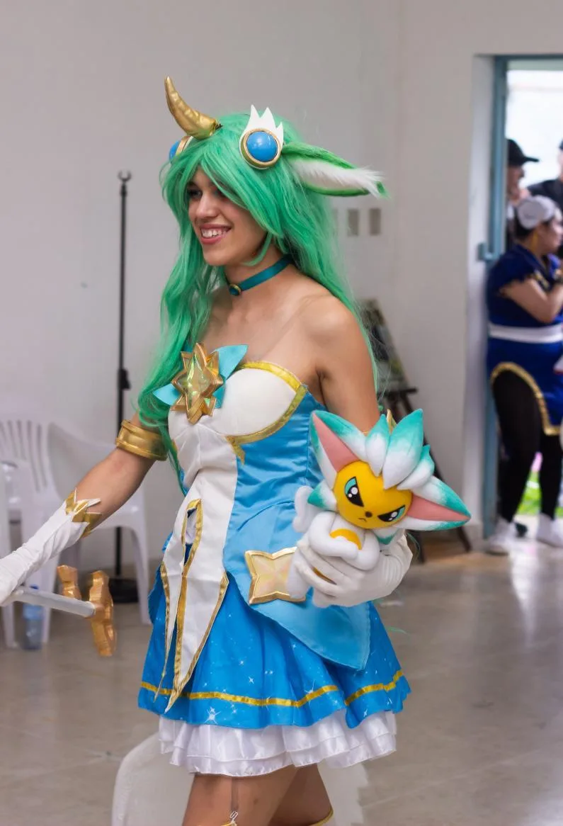 Soraka Star Guardian Cosplay - League of Legends - Ladyfox galaxias 07