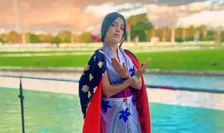 Nico Robin Cosplay, de One Piece - Tachibana capa