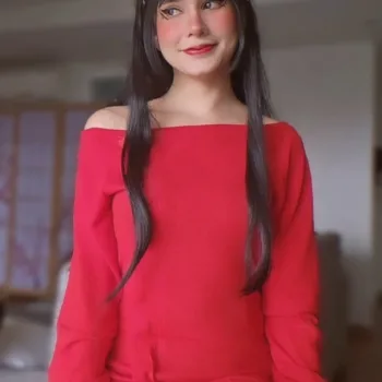 Yor Forger, de Spy x Family, ganha um belo cosplay casual da Araenel Yor Forger Cosplay, de Spy x Family - araenel capa