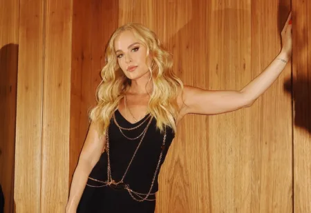 Angélica escolhe vestido de 17 mil reais para aniversário de Bruna Marquezine capa