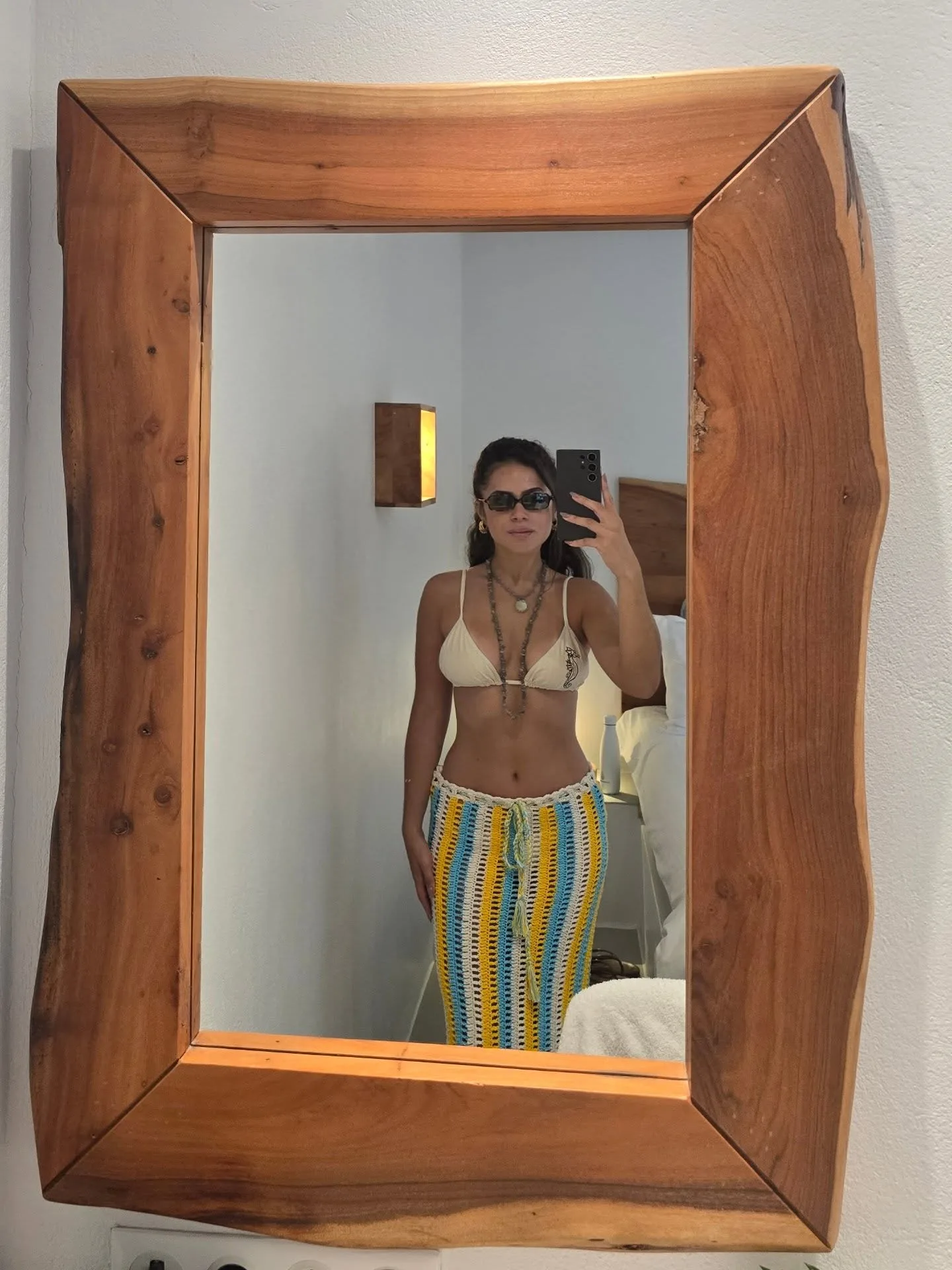 Maisa Silva na Grécia - 2025 - 003