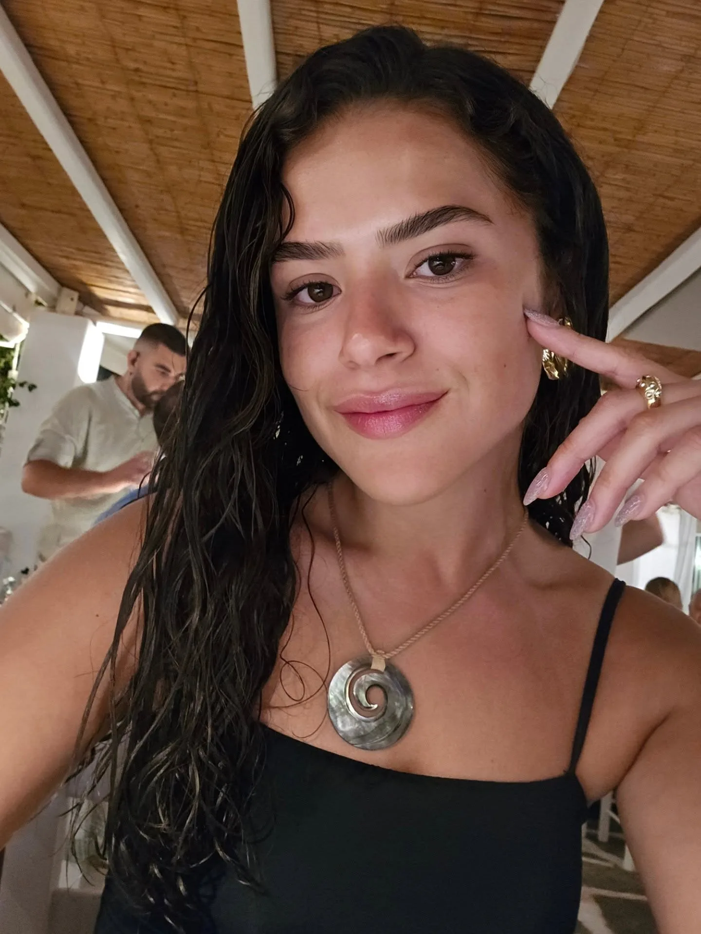 Maisa Silva na Grécia - 2025 - 004