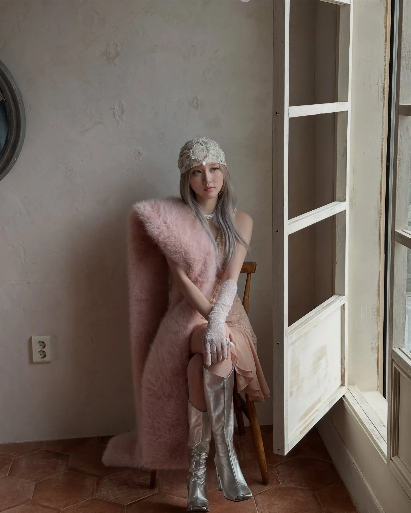 GAEUL, from IVE - Photo 008