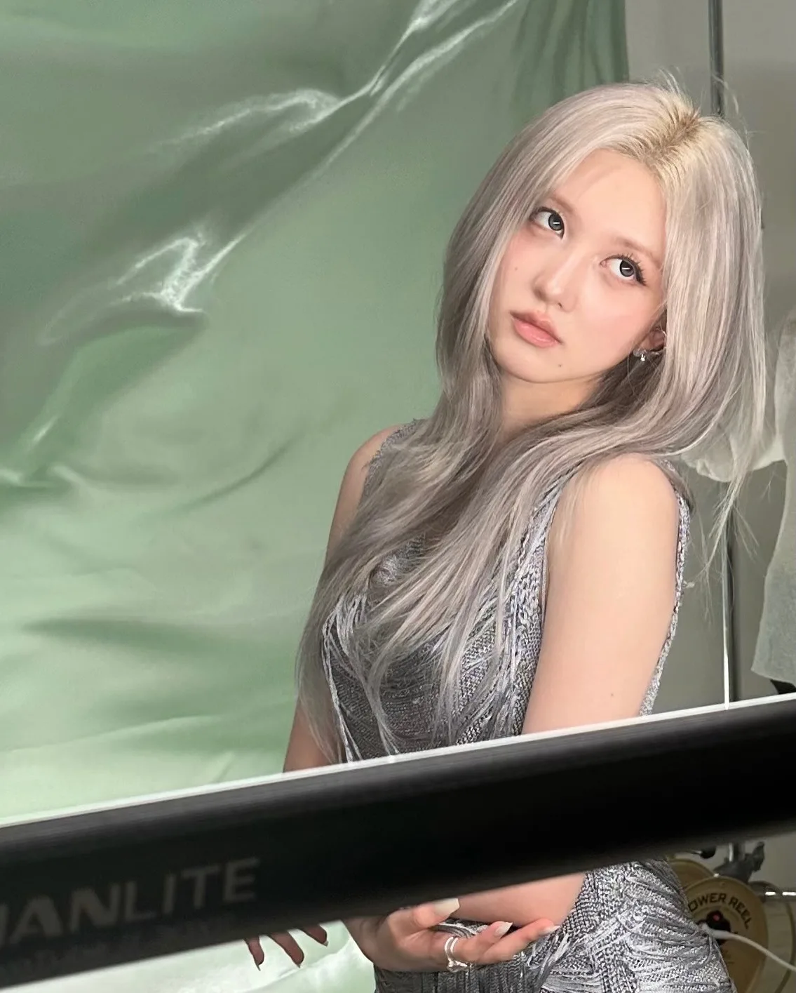 GAEUL, from IVE - Photo 013